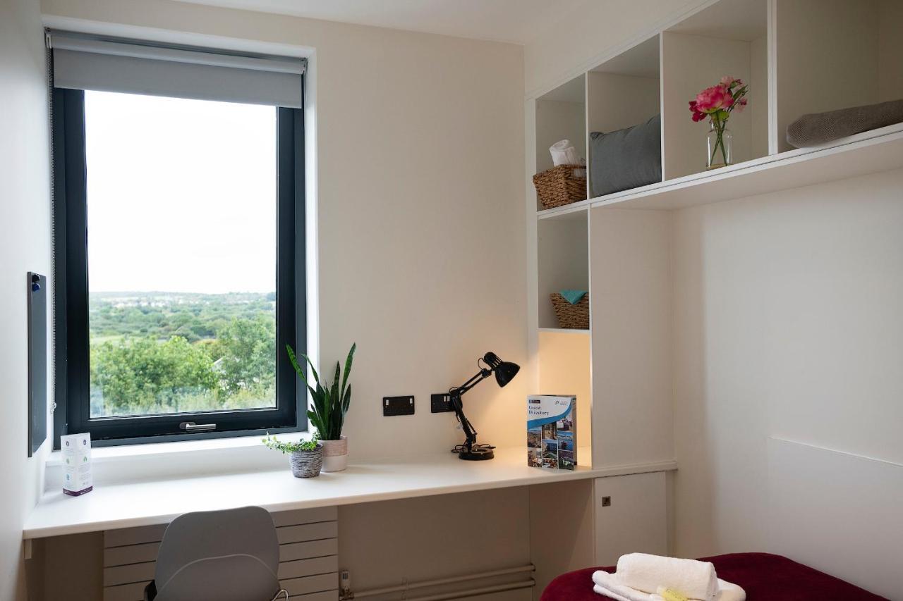 Goldcrest Village Apartments University Of גלוואיי מראה חיצוני תמונה